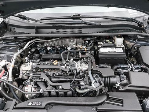 Used 2024 Toyota Corolla LE image 28