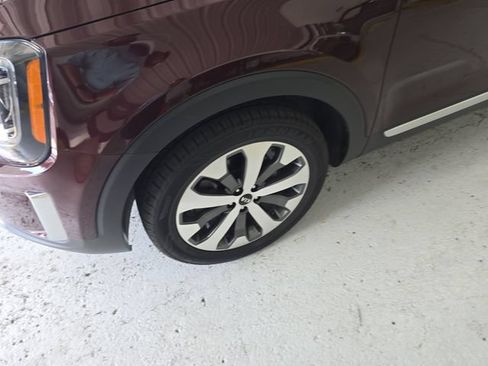 Used 2021 Kia Telluride S AWD/4WD image 9