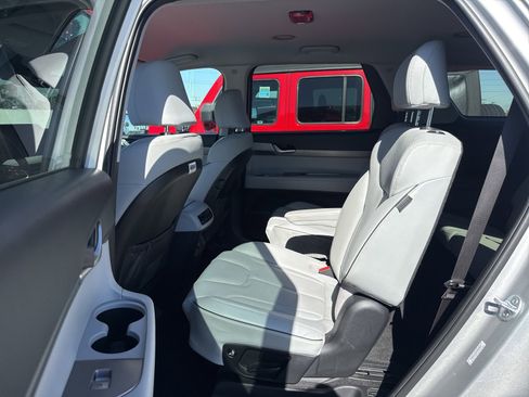 Used 2024 Hyundai Palisade SEL image 6