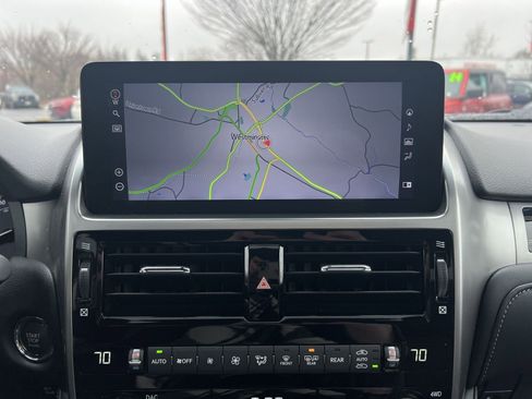 Used 2023 Lexus GX 460 Premium w/ Premium Package image 20