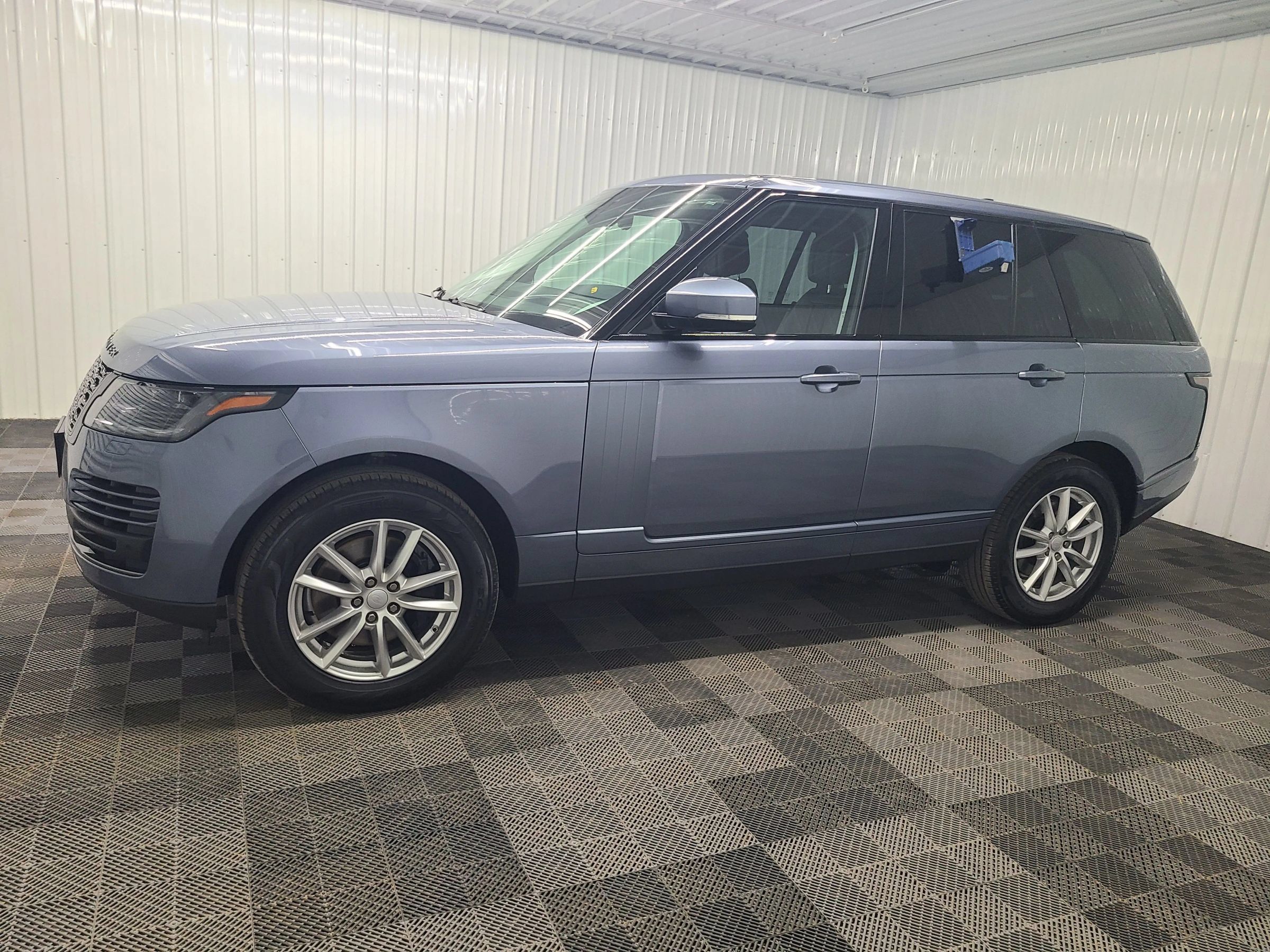 Used 2021 Land Rover Range Rover AWD/4WD image 8