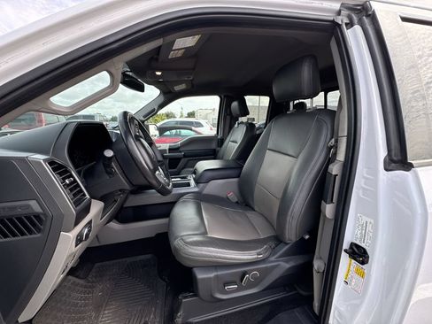 Used 2018 Ford F150 XLT w/ Equipment Group 302A Luxury AWD/4WD image 5