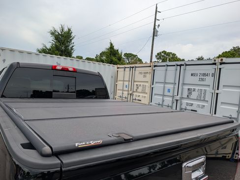 Used 2015 GMC Sierra 2500 SLT w/ Duramax Plus Package AWD/4WD image 15