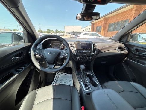 Used 2024 Chevrolet Equinox Premier AWD/4WD image 18