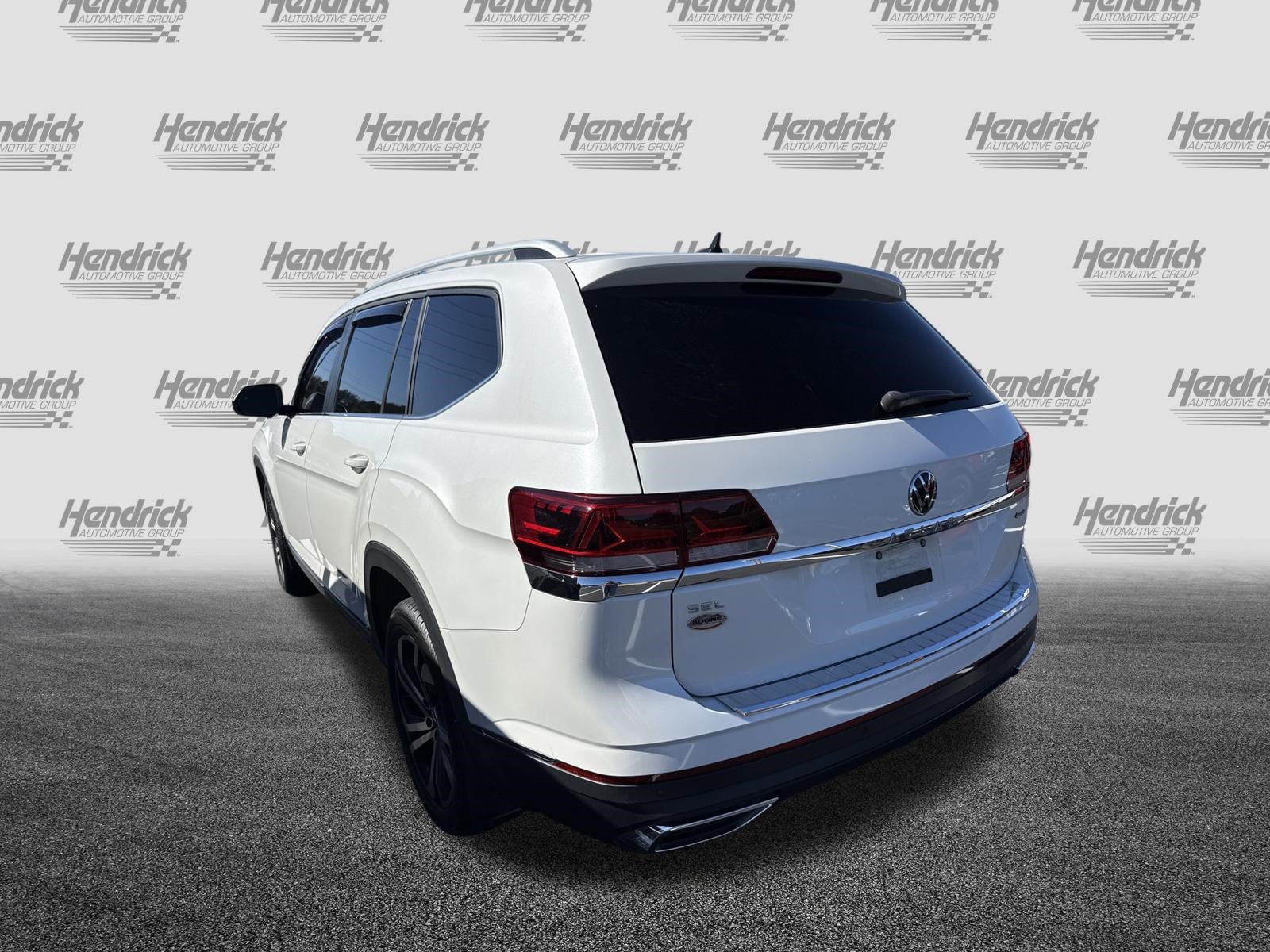 Used 2023 Volkswagen Atlas SEL AWD/4WD image 8