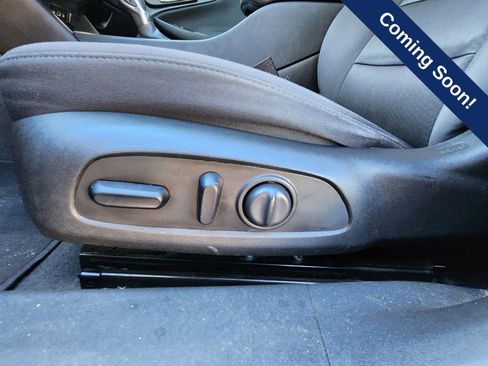 Used 2021 Chevrolet Malibu LT image 10