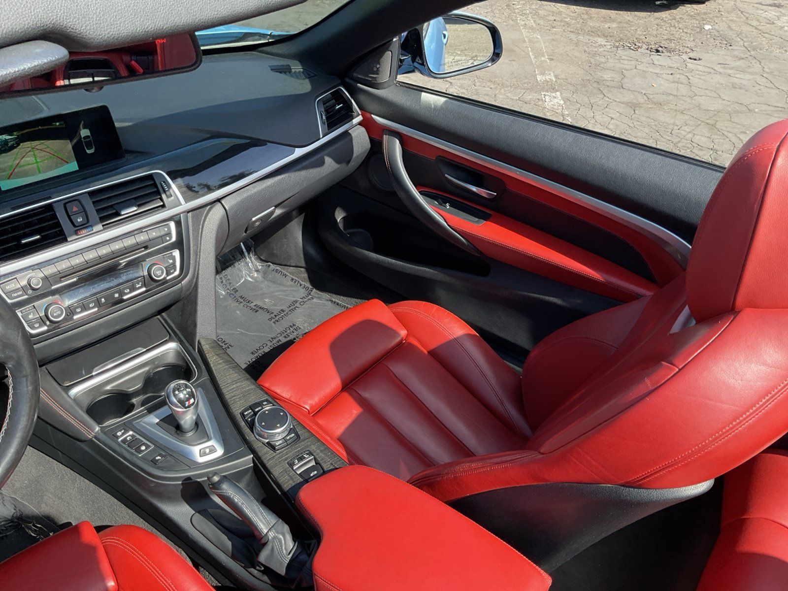 Used 2016 BMW M4 Convertible RWD image 15