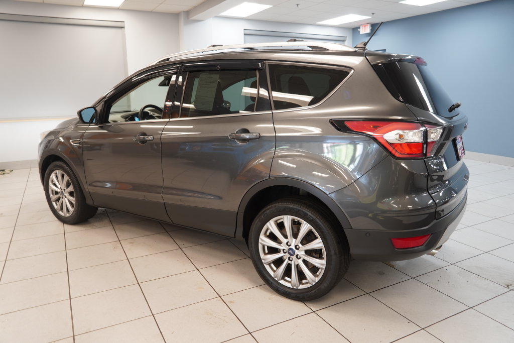 Used 2018 Ford Escape Titanium w/ Ford Safe & Smart Package AWD/4WD image 8
