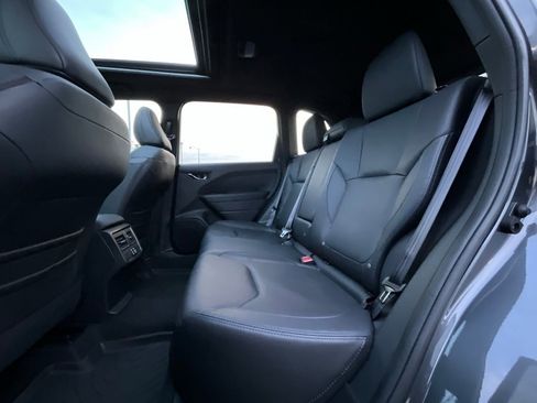 Certified 2025 Subaru Forester Limited image 13