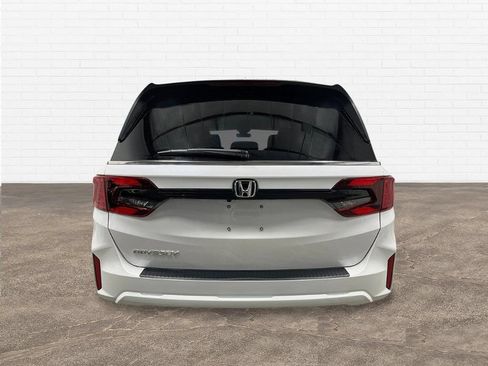 New 2026 Honda Odyssey EX-L image 5