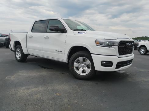 New 2026 RAM 1500 Big Horn AWD/4WD image 3