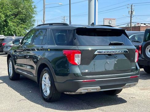 Used 2023 Ford Explorer XLT w/ Equipment Group 202A AWD/4WD image 5