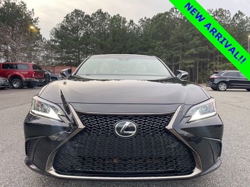 Used 2023 Lexus ES 350 F Sport w/ Accessory Package (Z2) image 8