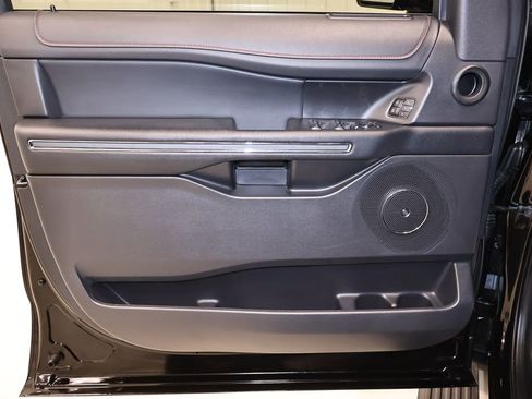 Certified 2024 Ford Expedition Limited AWD/4WD image 11