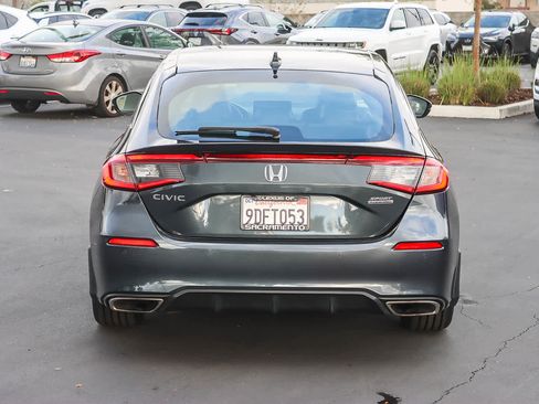 Used 2022 Honda Civic Sport Touring image 3