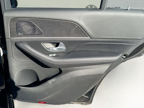 Used 2023 Mercedes-Benz GLE 350 w/ Premium Package image 31