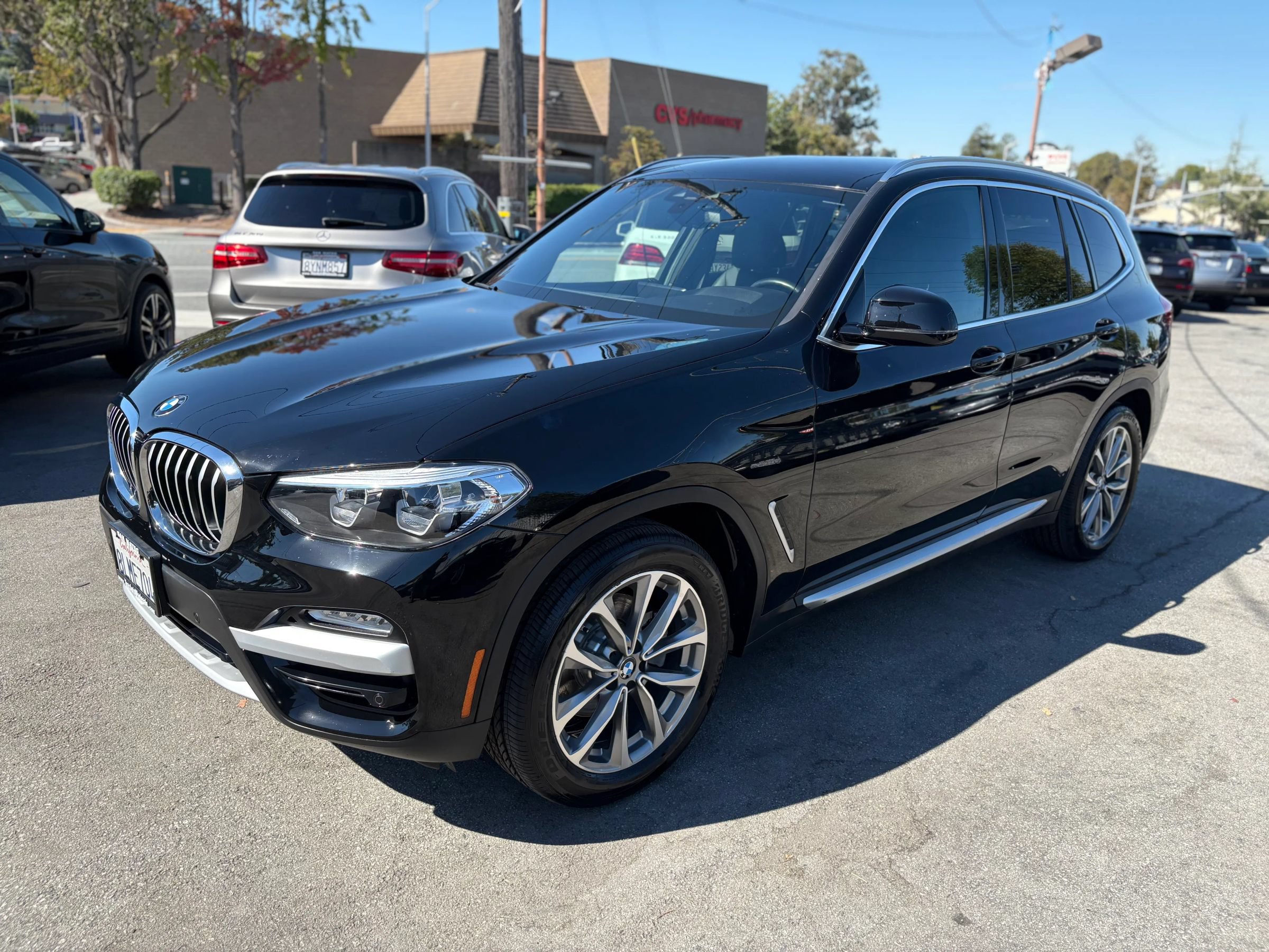 Used 2019 BMW X3 xDrive30i w/ Driving Assistance Package AWD/4WD image 3