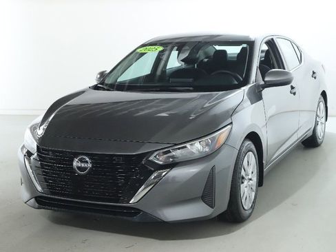 Certified 2025 Nissan Sentra S image 6