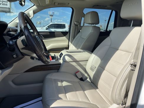 Used 2018 GMC Yukon Denali w/ Open Road Package image 35