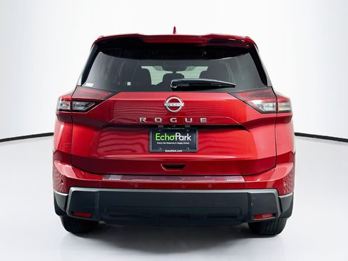 Used 2026 Nissan Rogue SV FWD image 7