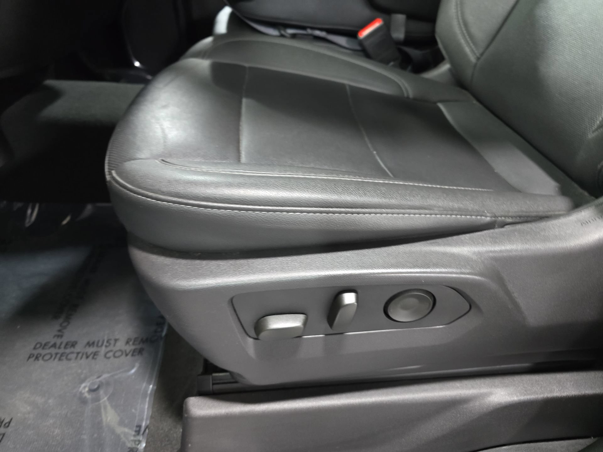 Used 2024 GMC Sierra 1500 SLT AWD/4WD image 28