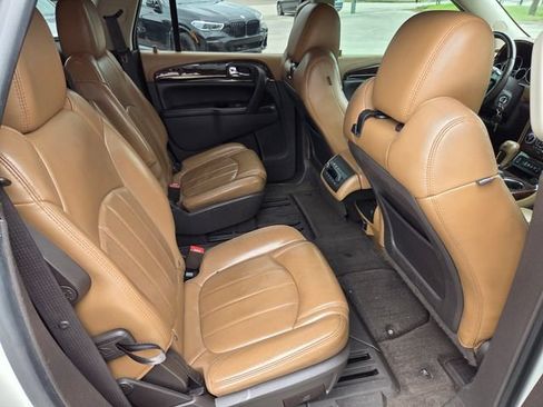 Used 2014 Buick Enclave Leather FWD image 15