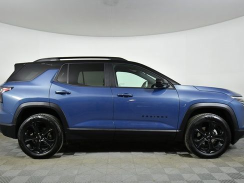 Used 2025 Chevrolet Equinox LT w/ Midnight Edition image 15