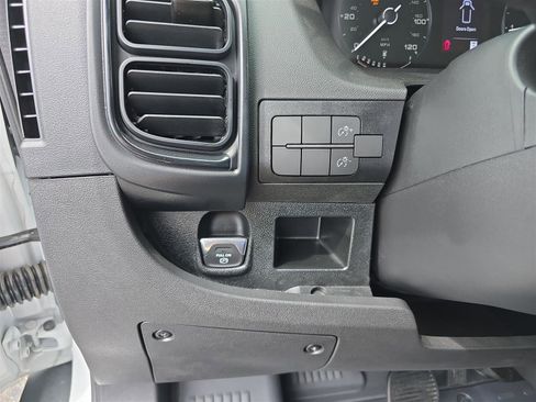New 2025 RAM ProMaster 2500 w/ Power Group image 24