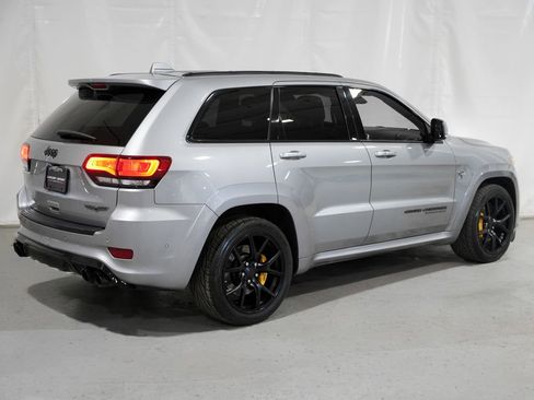 Used 2018 Jeep Grand Cherokee Trackhawk AWD/4WD image 6
