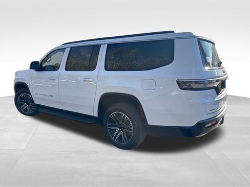 New 2026 Jeep Grand Wagoneer L 4WD w/ Premium Group I image 5