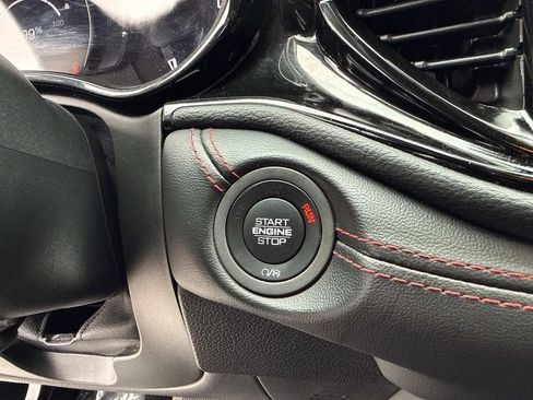 Used 2023 Dodge Durango GT image 27