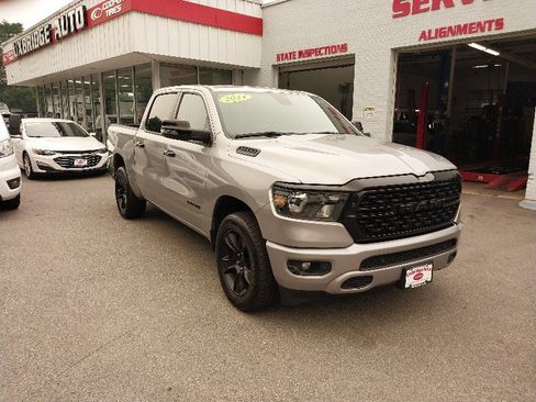 Used 2024 RAM 1500 Big Horn AWD/4WD image 2