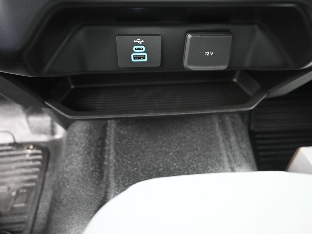 New 2025 Ford F350 XL AWD/4WD image 27