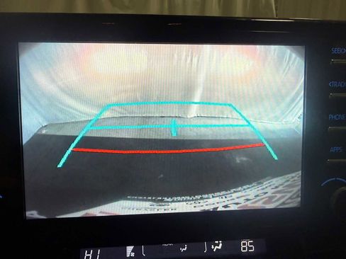 Certified 2023 Toyota Sienna XLE image 31