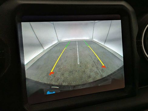 Used 2023 Jeep Wrangler Sahara w/ Cold Weather Group image 30