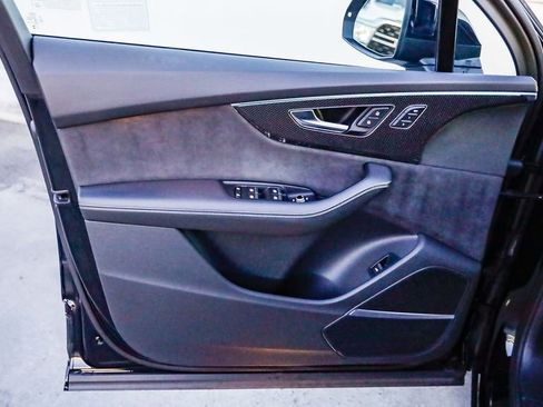 Used 2023 Audi SQ7 Prestige w/ Prestige Package image 22