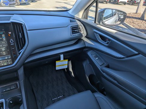 Used 2026 Subaru Ascent Premium AWD/4WD image 16