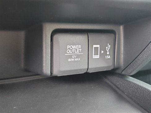 Used 2022 Honda Ridgeline Sport image 13