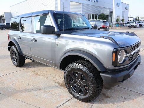 New 2025 Ford Bronco Big Bend image 1