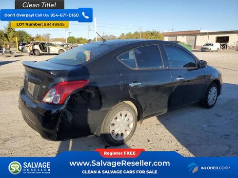 Used 2019 Nissan Versa SV image 4
