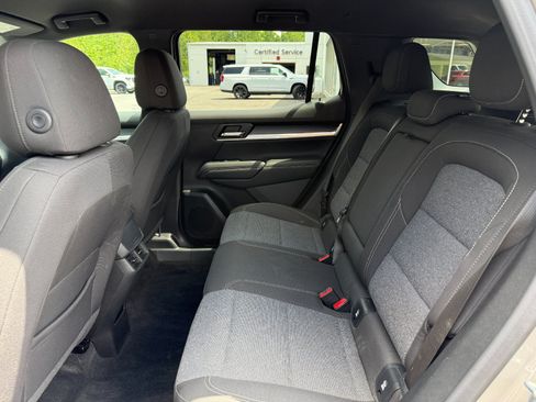 Certified 2025 GMC Terrain Elevation AWD/4WD image 16