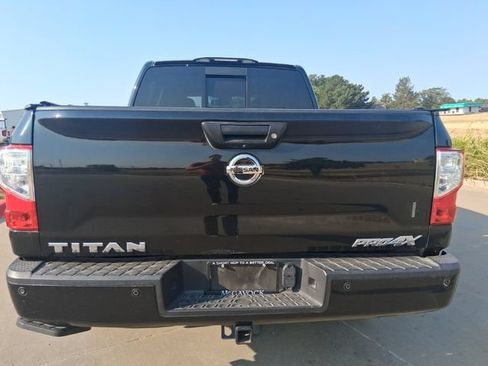Used 2019 Nissan Titan PRO-4X w/ Pro-4x Convenience Package AWD/4WD image 5