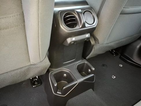 New 2026 Jeep Wrangler Unlimited Sport AWD/4WD image 9