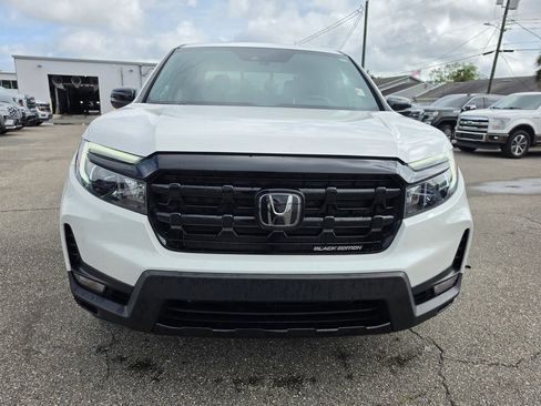 Used 2025 Honda Ridgeline Black Edition image 14