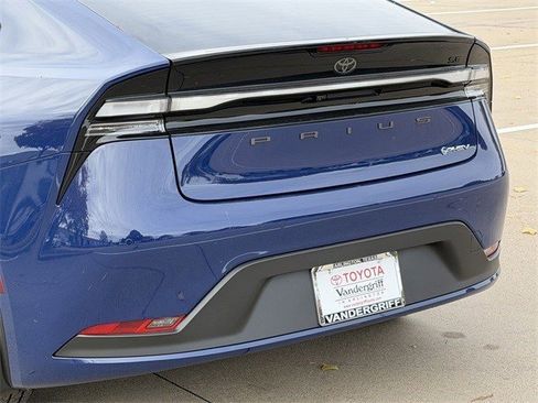 New 2026 Toyota Prius Plug-In Hybrid image 6