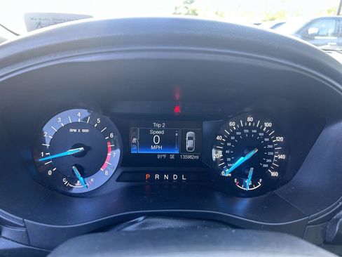 Used 2019 Ford Fusion S FWD image 9