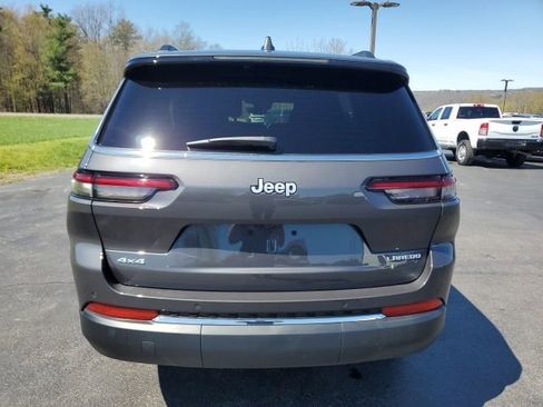 Used 2025 Jeep Grand Cherokee L Laredo w/ Luxury Tech Group I AWD/4WD image 4