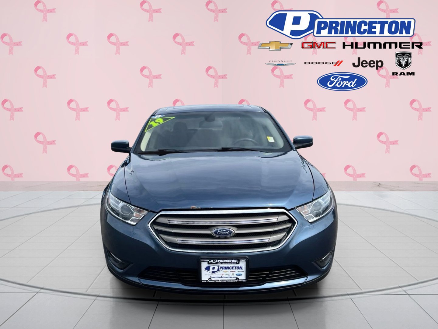 Used 2019 Ford Taurus SEL w/ Equipment Group 201A AWD/4WD image 2