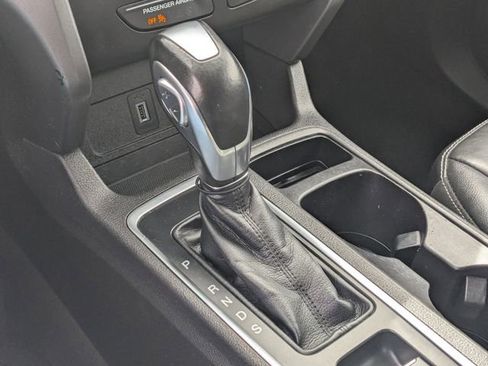 Used 2018 Ford Escape SEL image 18