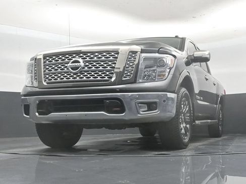 Used 2018 Nissan Titan Platinum Reserve w/ Platinum Utility Package AWD/4WD image 55
